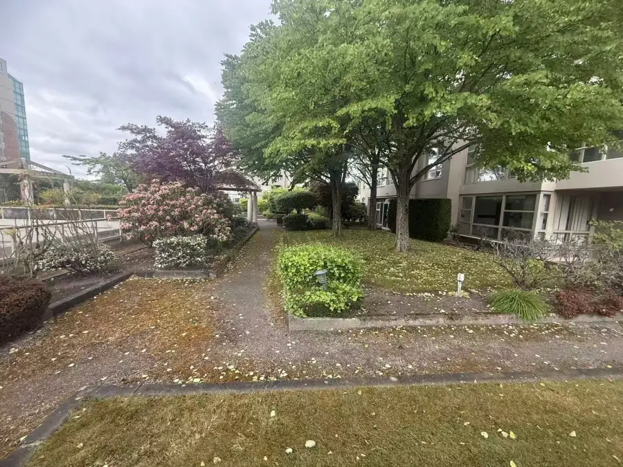 Rosario Gardens 13