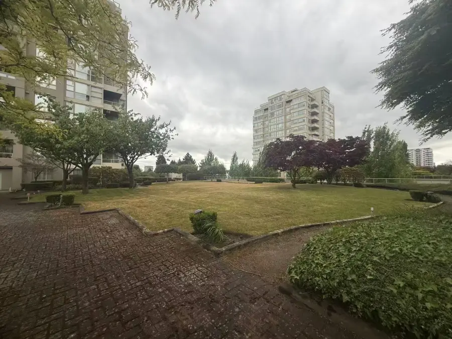 Rosario Gardens 22