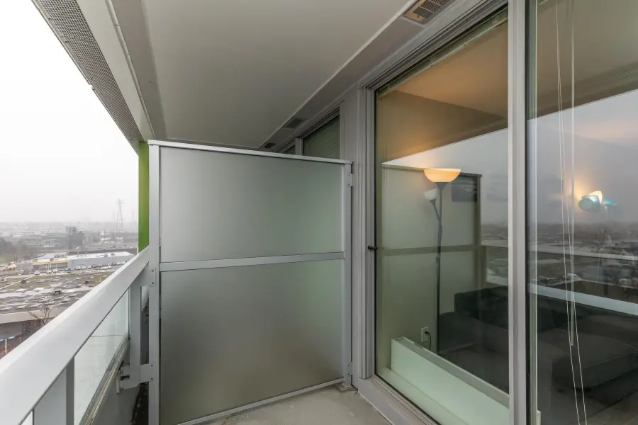 Marine Gateway 8